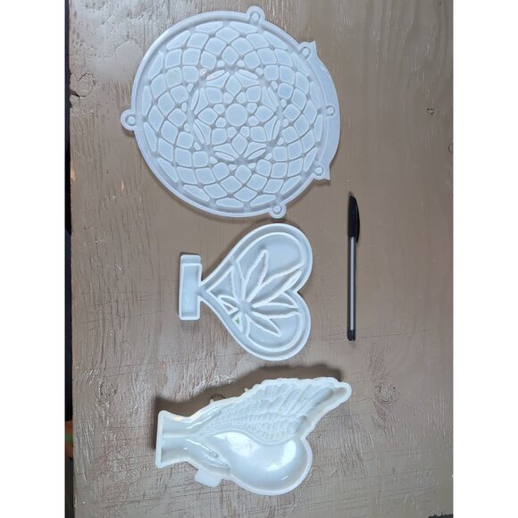 Lot of 3 Silicone Resin Moulds/Molds - Picture 1 of 4